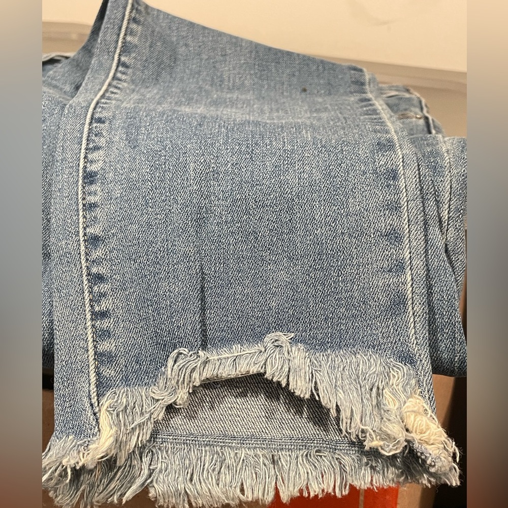 Levi’s High Rise - image 3